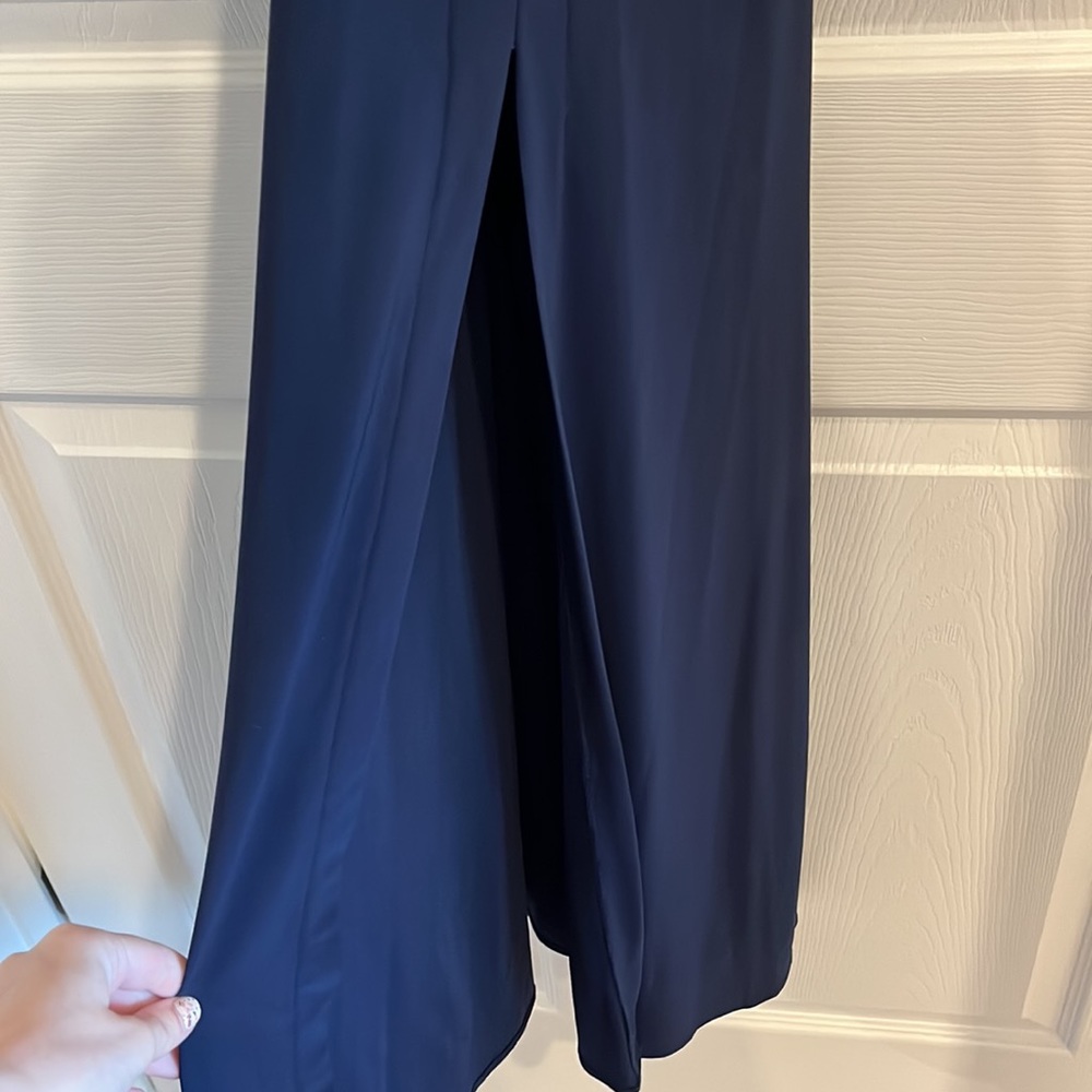 Formal Dress - Picture 3 of 5